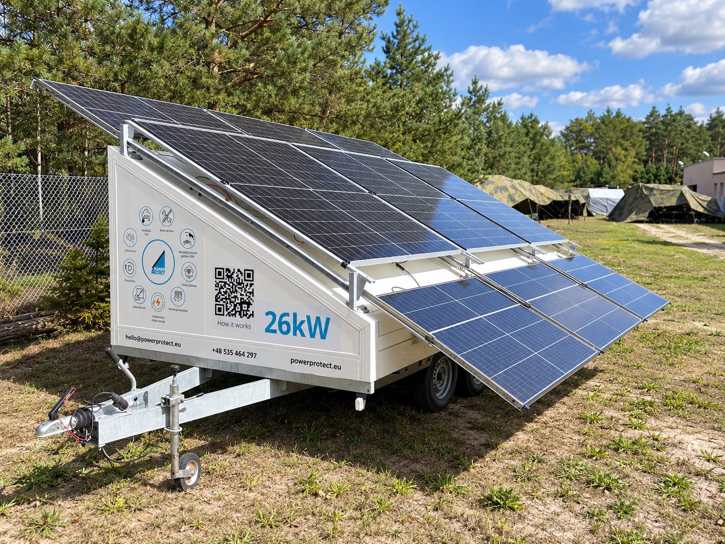 EcoGenerator 26 kW na przyczepie z rozłożonymi panelami